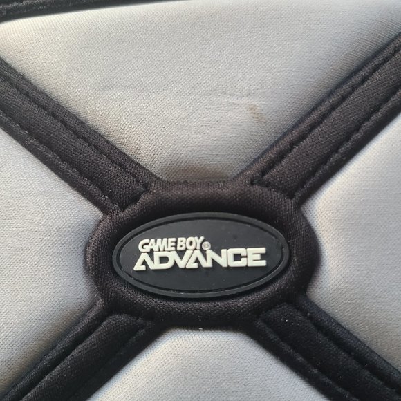 OEM Nintendo Game Boy Advance Carrying Case Travel Bag - Picture 2 of 5